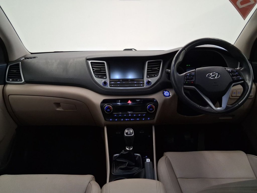 Used Hyundai TUCSON 2017 for sale - 77005373: Photo 17