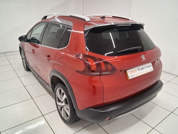 Used Peugeot 2008 2017 for sale - 77005348: Photo