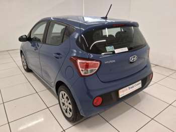 Used Hyundai i10 2017 for sale - 74822599: Photo