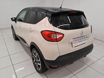 Used Renault Captur 2016 for sale - 76612696: Photo