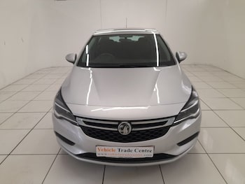 Used Vauxhall Astra 2016 for sale - 77905626: Photo