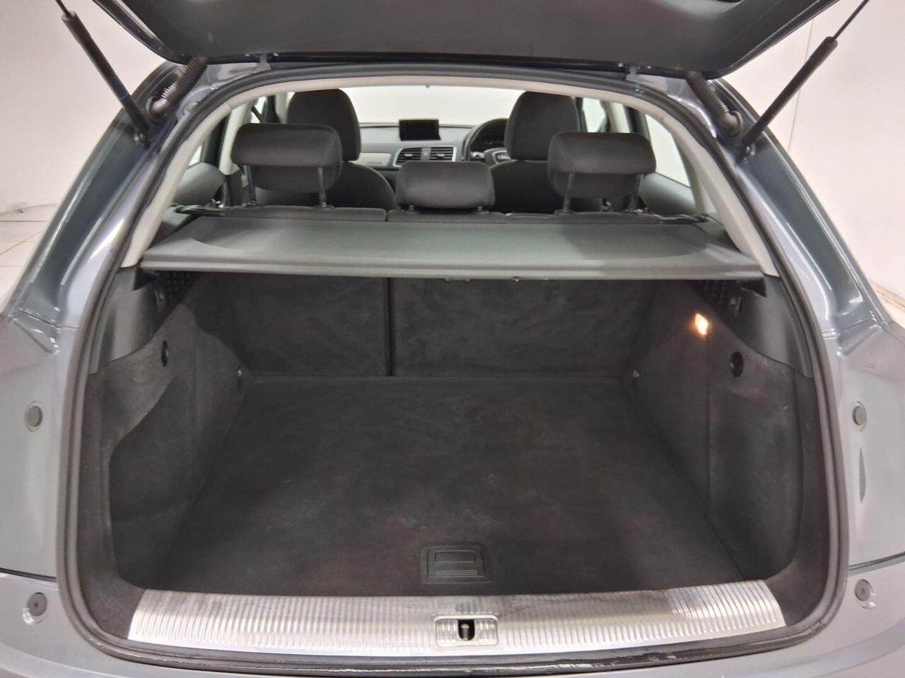 Used Audi Q3 2014 for sale - 76137804: Photo 7