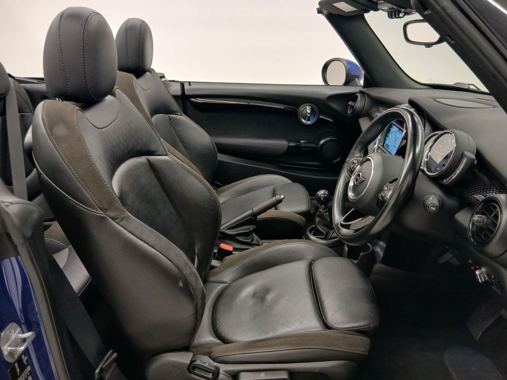 Used MINI Convertible 2018 for sale - 77422689: Photo 14