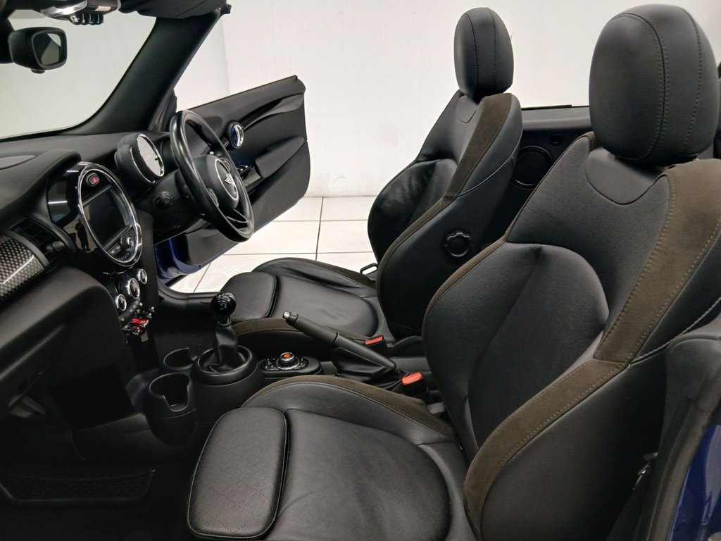 Used MINI Convertible 2018 for sale - 77422689: Photo 16