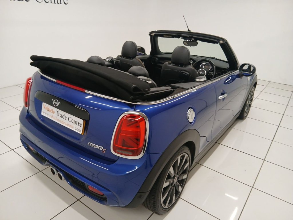 Used MINI Convertible 2018 for sale - 77422689: Photo 6