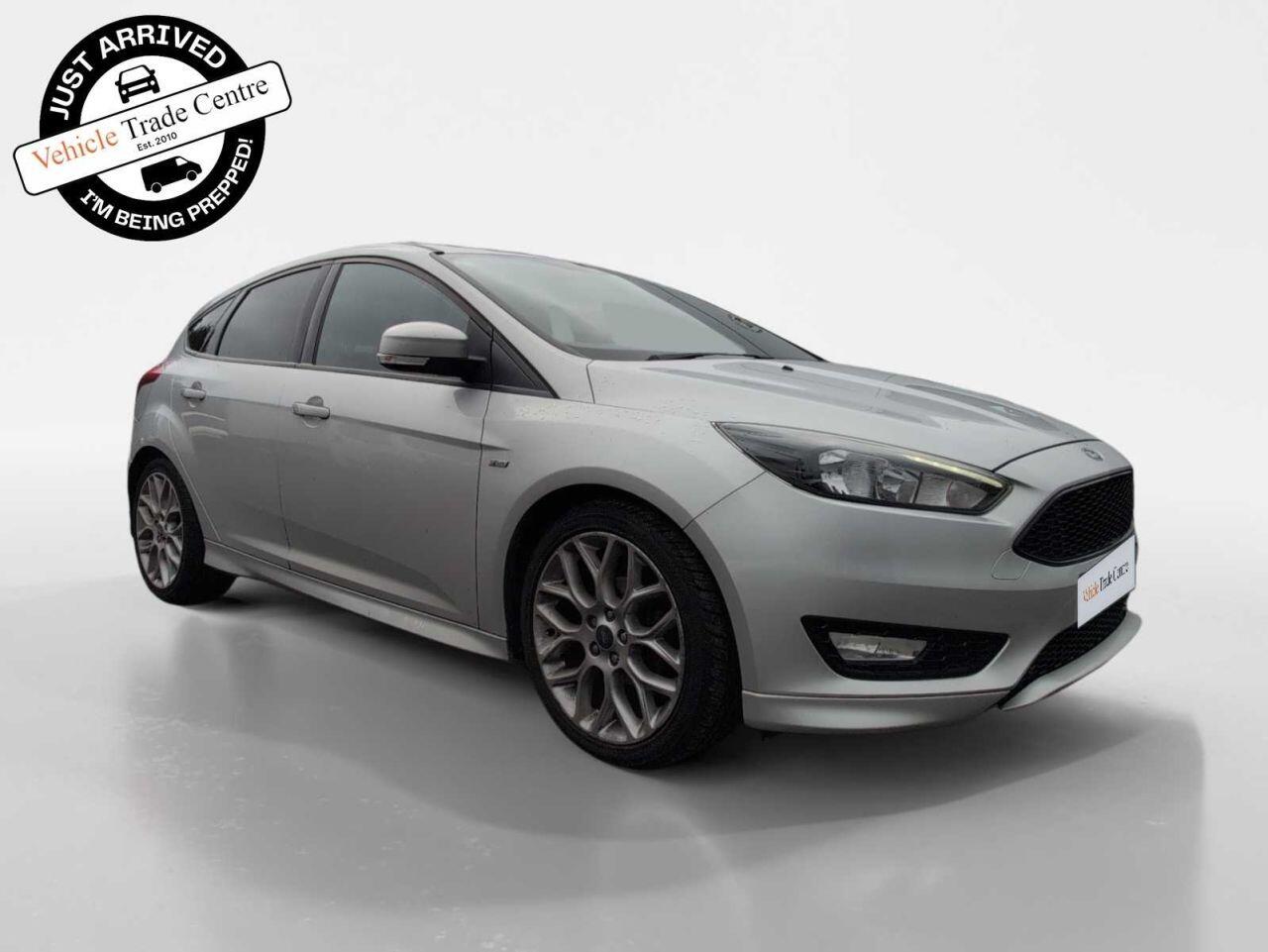 Used Ford Focus 2017 for sale - 76457629: Photo 1
