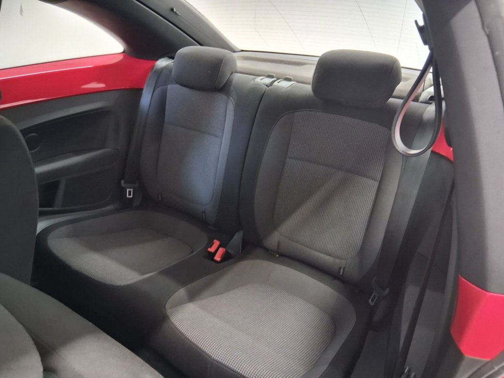 Used Volkswagen Beetle 2012 for sale - 77005313: Photo 15