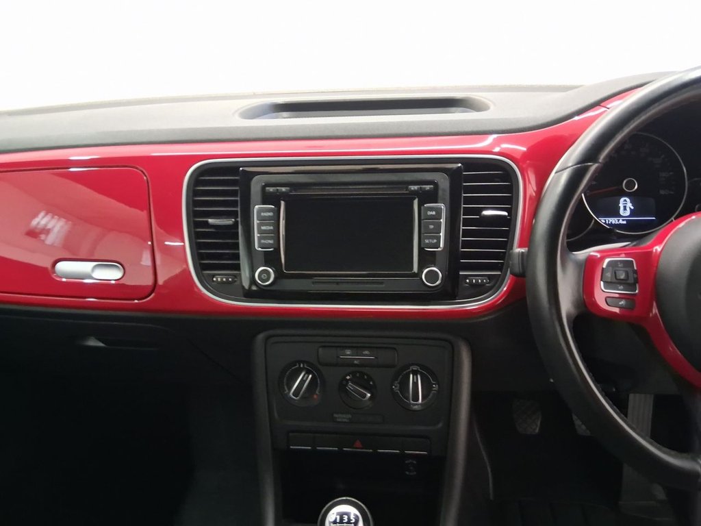 Used Volkswagen Beetle 2012 for sale - 77005313: Photo 16