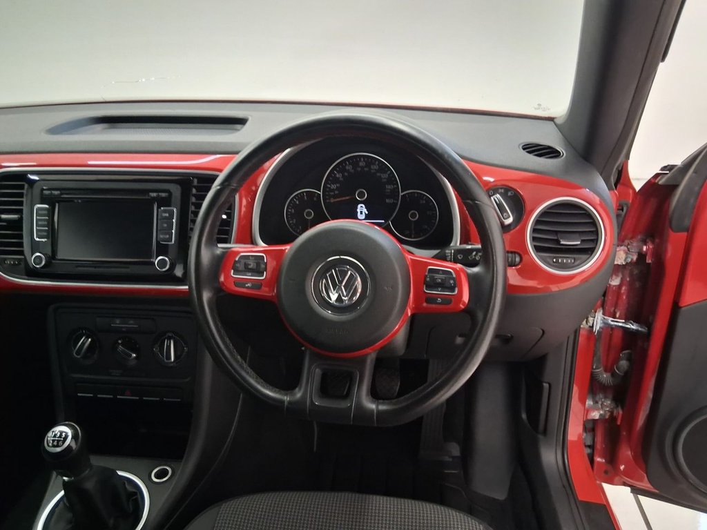 Used Volkswagen Beetle 2012 for sale - 77005313: Photo 9
