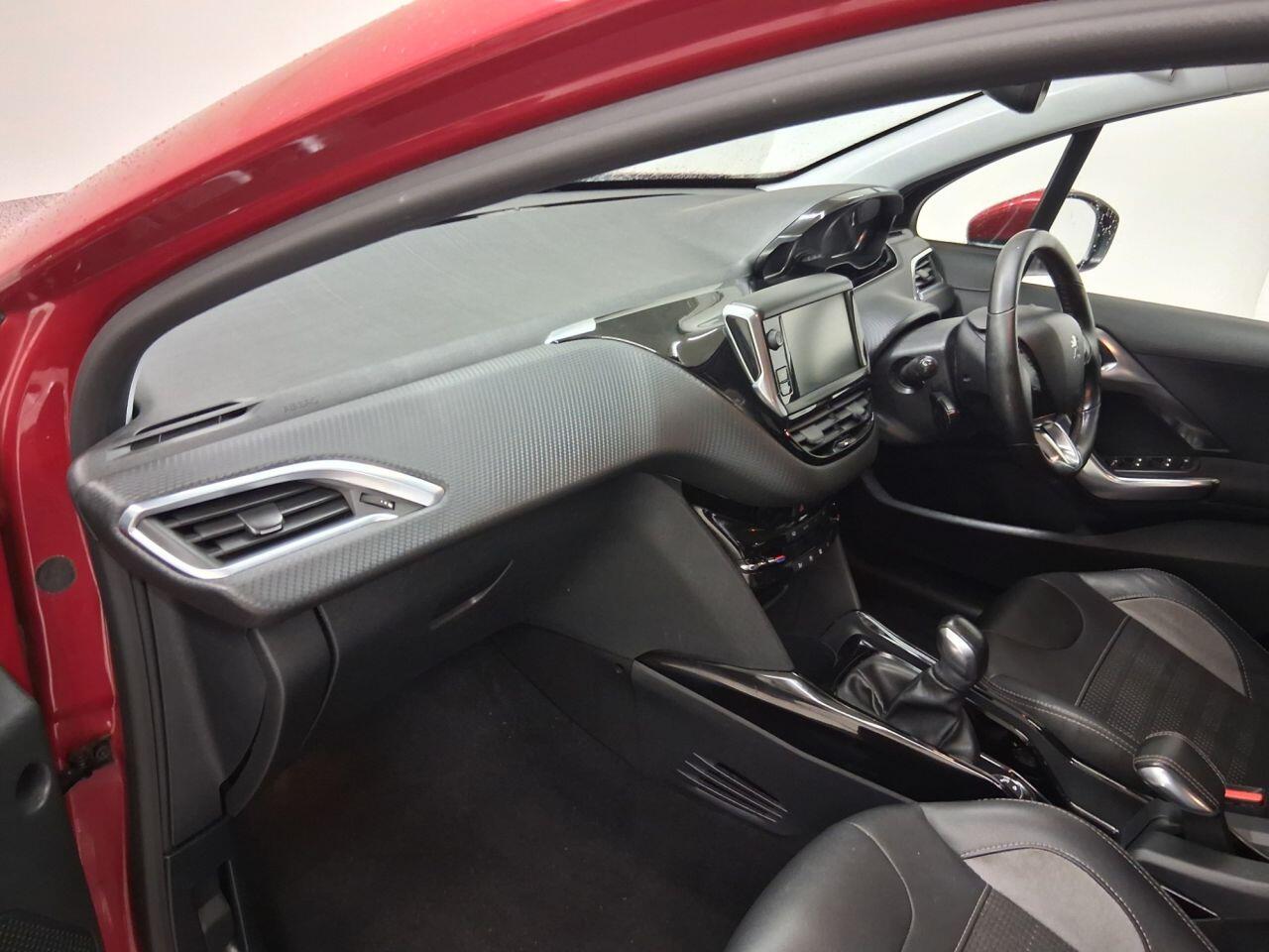 Used Peugeot 2008 2017 for sale - 76689790: Photo 13