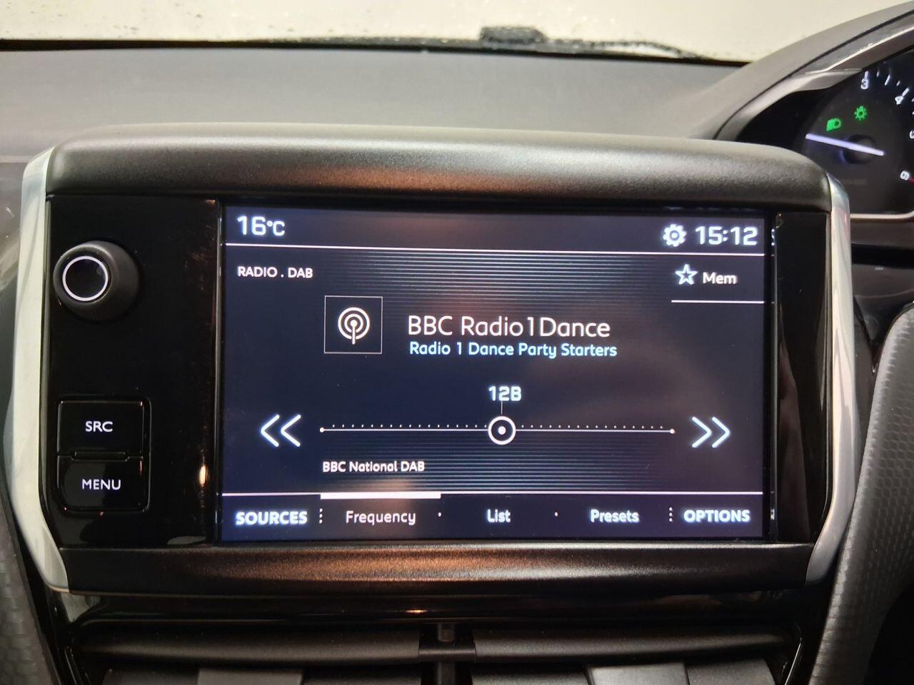 Used Peugeot 2008 2017 for sale - 76689790: Photo 17