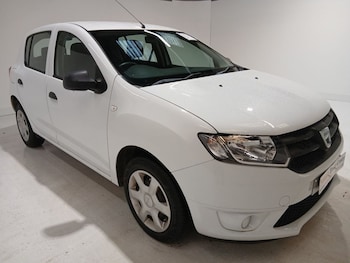 Used Dacia Sandero 2016 for sale - 78082285: Photo
