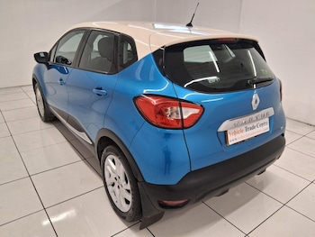 Used Renault Captur 2014 for sale - 76137909: Photo