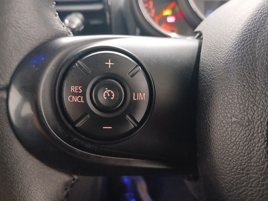 Used MINI Clubman 2018 for sale - 77990551: Photo 21