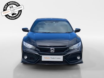 Used Honda Civic 2018 for sale - 78645112: Photo