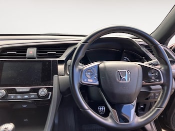 Used Honda Civic 2018 for sale - 78645112: Photo