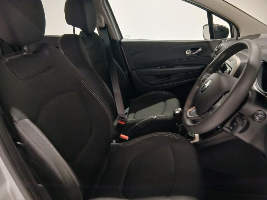 Used Renault Captur 2018 for sale - 77692951: Photo 14