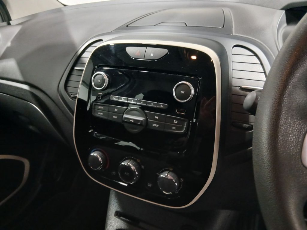 Used Renault Captur 2018 for sale - 77692951: Photo 16