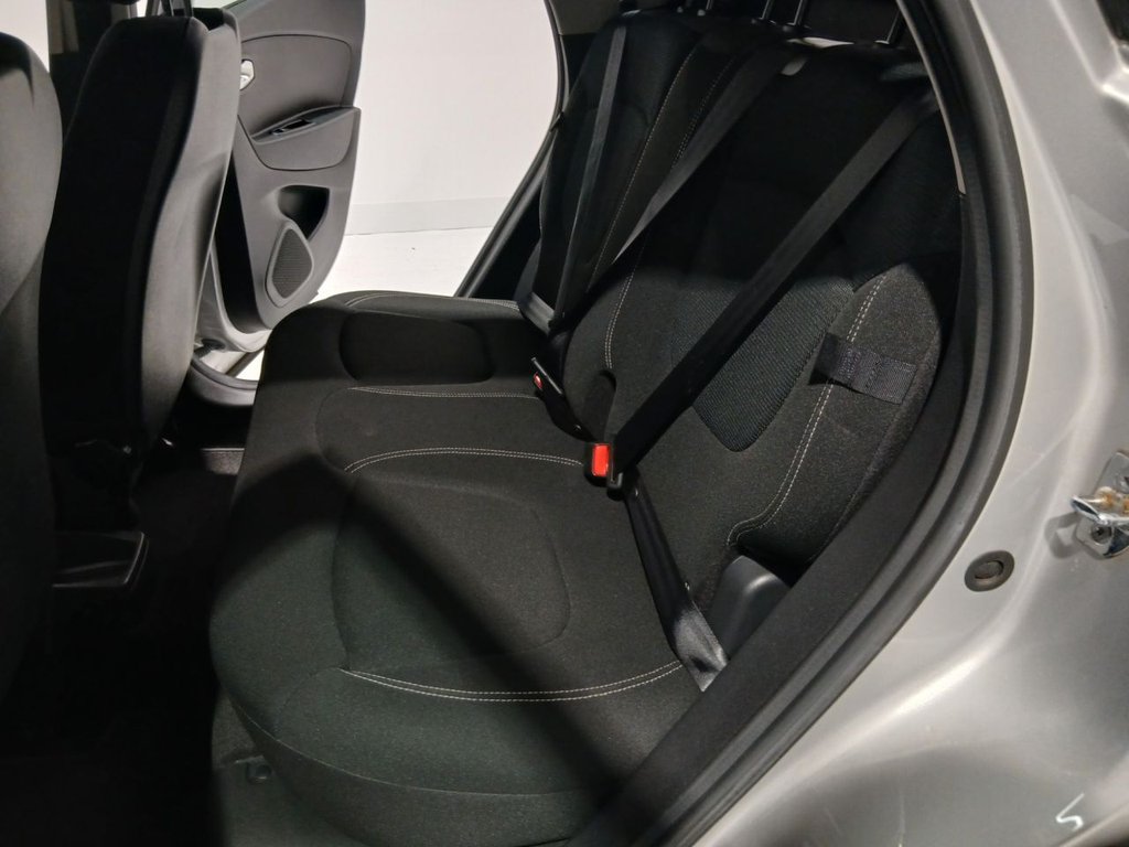 Used Renault Captur 2018 for sale - 77692951: Photo 25