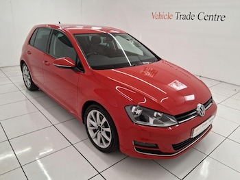Used Volkswagen Golf 2015 for sale - 76138057: Photo