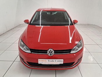 Used Volkswagen Golf 2015 for sale - 76138057: Photo