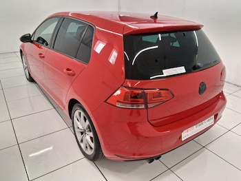 Used Volkswagen Golf 2015 for sale - 76138057: Photo