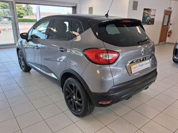 Used Renault Captur 2017 for sale - 79114135: Photo