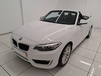 Used BMW 2 Series 2017 for sale - 76136285: Photo