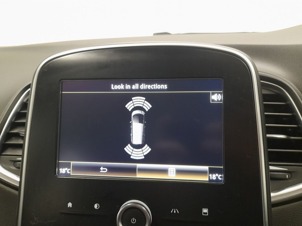 Used Renault Grand Scenic 2018 for sale - 77967136: Photo 18