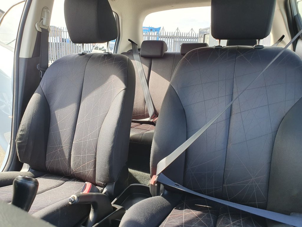 Used Mazda Mazda2 2013 for sale - 78082566: Photo 16