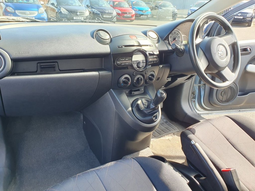 Used Mazda Mazda2 2013 for sale - 78082566: Photo 19