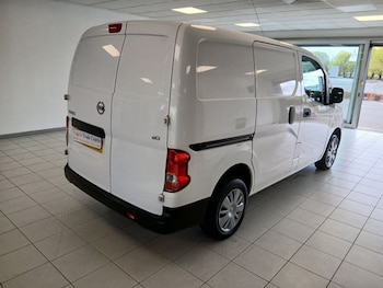 Used Nissan NV200 2015 for sale - 78110175: Photo