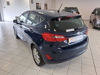 Used Ford Fiesta 2019 for sale - 77643098: Photo