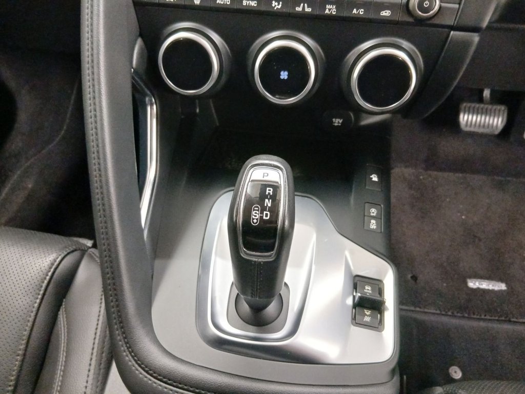 Used Jaguar E-Pace 2018 for sale - 77765353: Photo 13