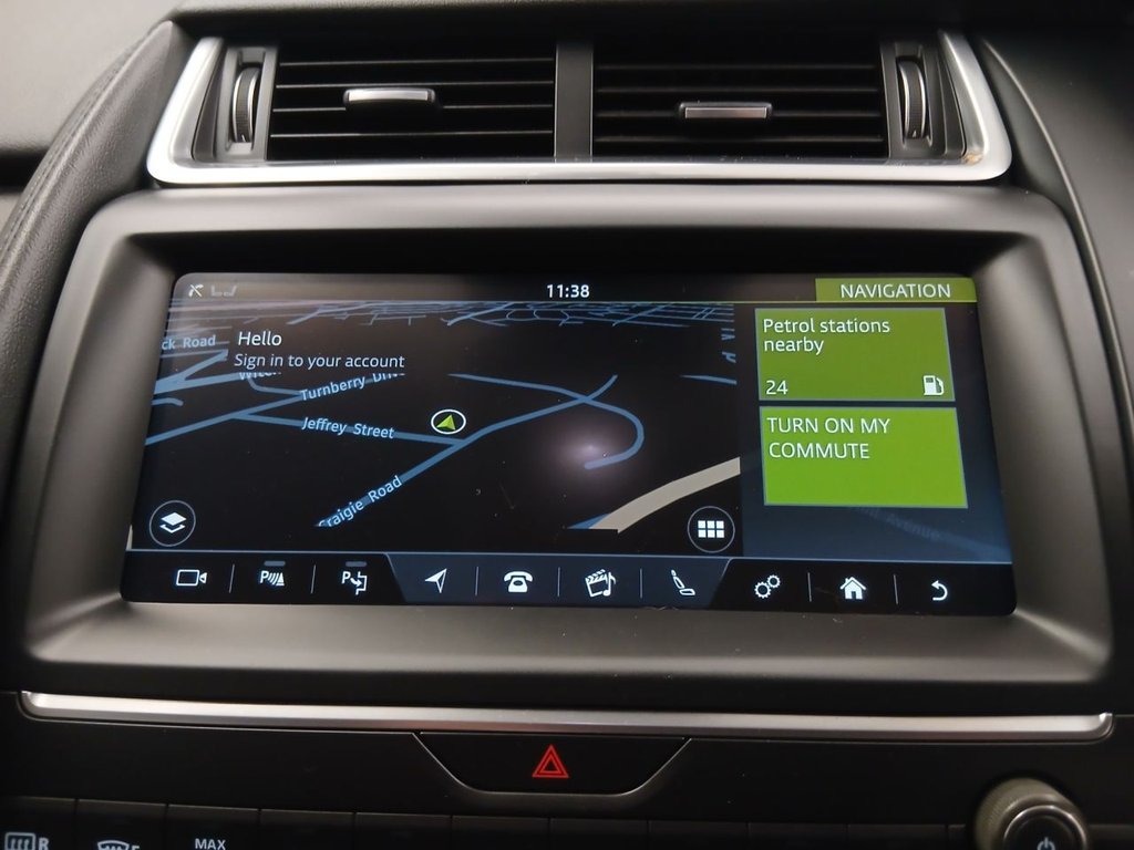 Used Jaguar E-Pace 2018 for sale - 77765353: Photo 15