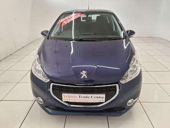 Used Peugeot 208 2014 for sale - 75478661: Photo