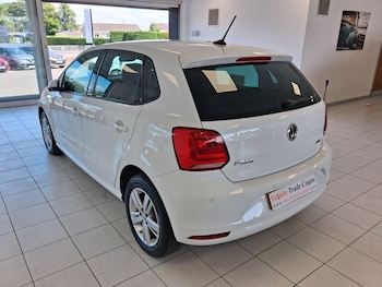 Used Volkswagen Polo 2016 for sale - 79009182: Photo