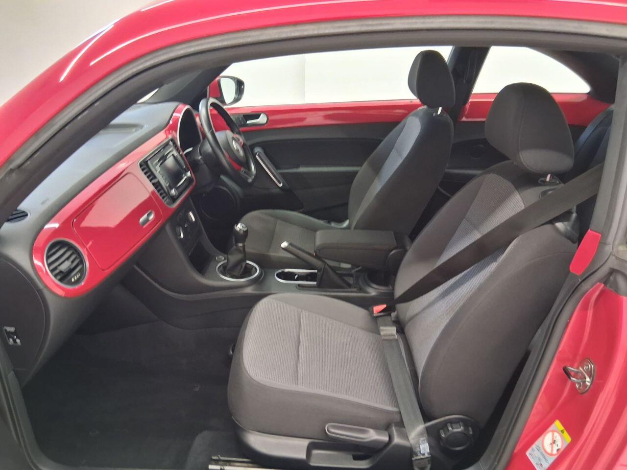 Used Volkswagen Beetle 2012 for sale - 76136018: Photo 14