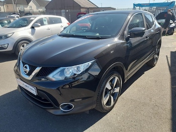 Used Nissan Qashqai 2017 for sale - 76136440: Photo