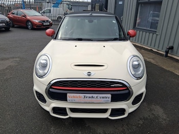 Used MINI Cooper 2017 for sale - 76138043: Photo