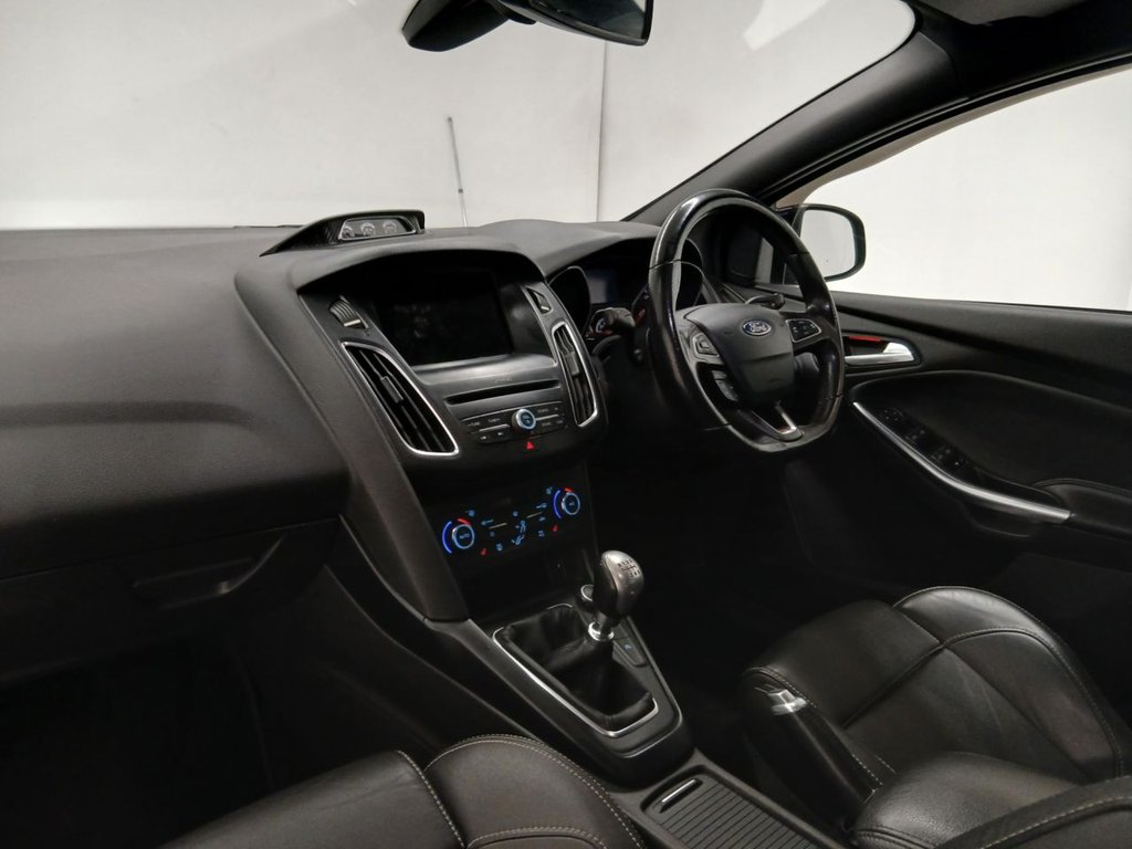 Used Ford Focus 2018 for sale - 77643102: Photo 19