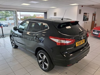 Used Nissan Qashqai 2015 for sale - 79563146: Photo