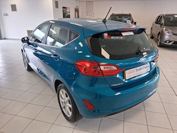 Used Ford Fiesta 2018 for sale - 78083199: Photo