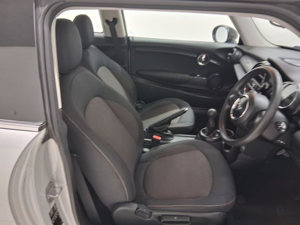 Used MINI Hatch 2015 for sale - 77171552: Photo 11