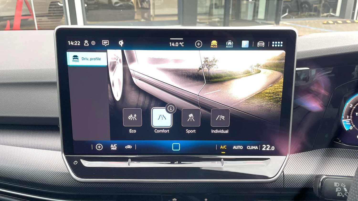 Used Volkswagen Golf 2024 for sale - 76413547: Photo 25