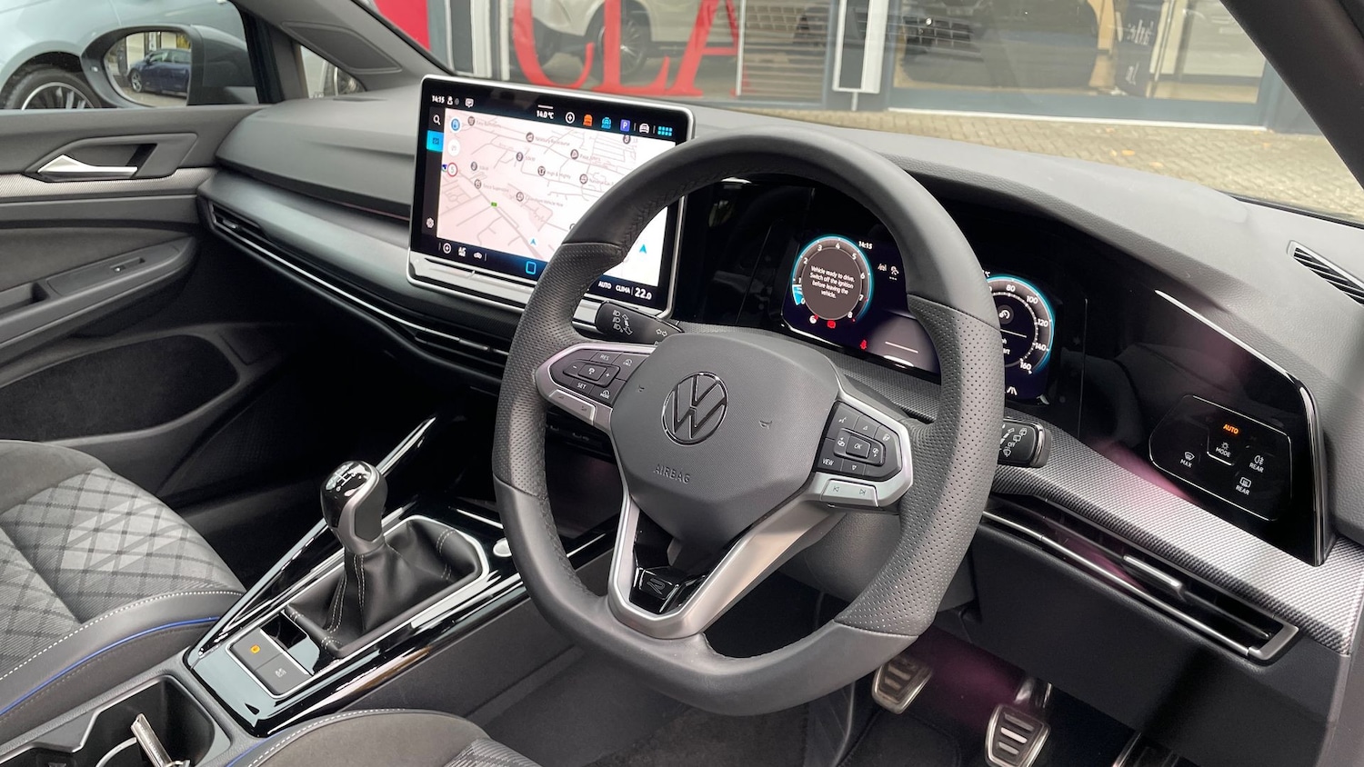 Used Volkswagen Golf 2024 for sale - 76413547: Photo 3