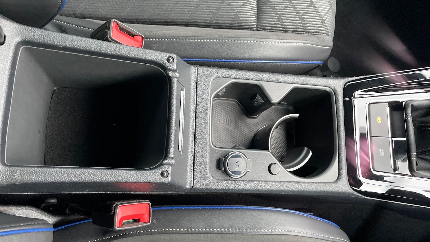 Used Volkswagen Golf 2024 for sale - 76413547: Photo 31