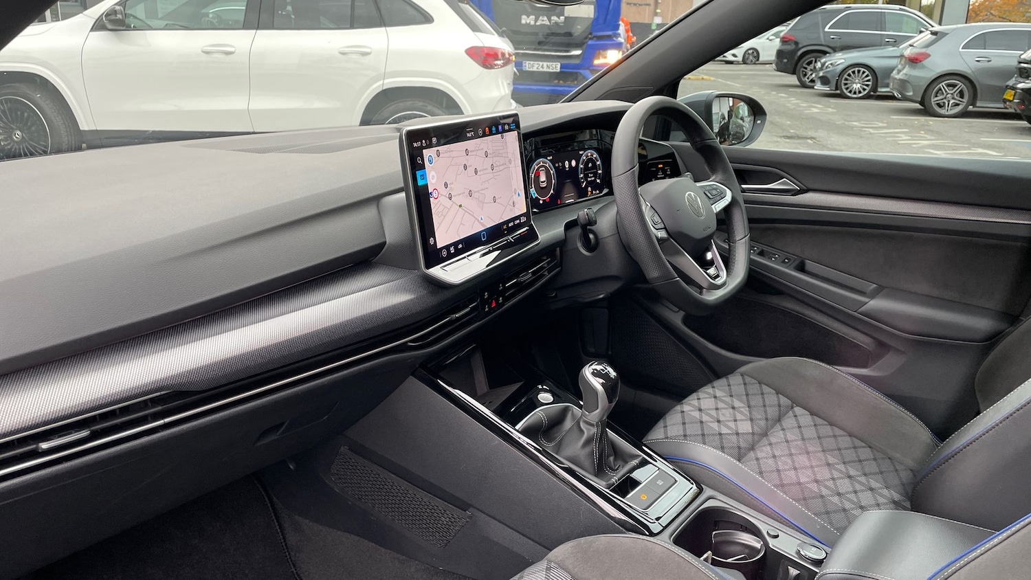 Used Volkswagen Golf 2024 for sale - 76413547: Photo 8