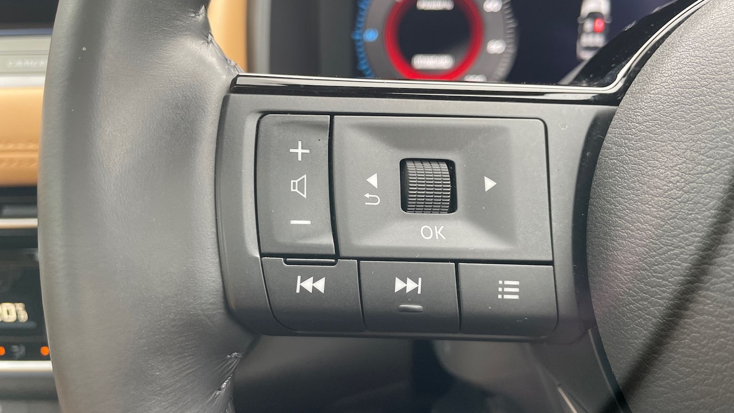 Used Nissan X-Trail 2023 for sale - 76418629: Photo 19