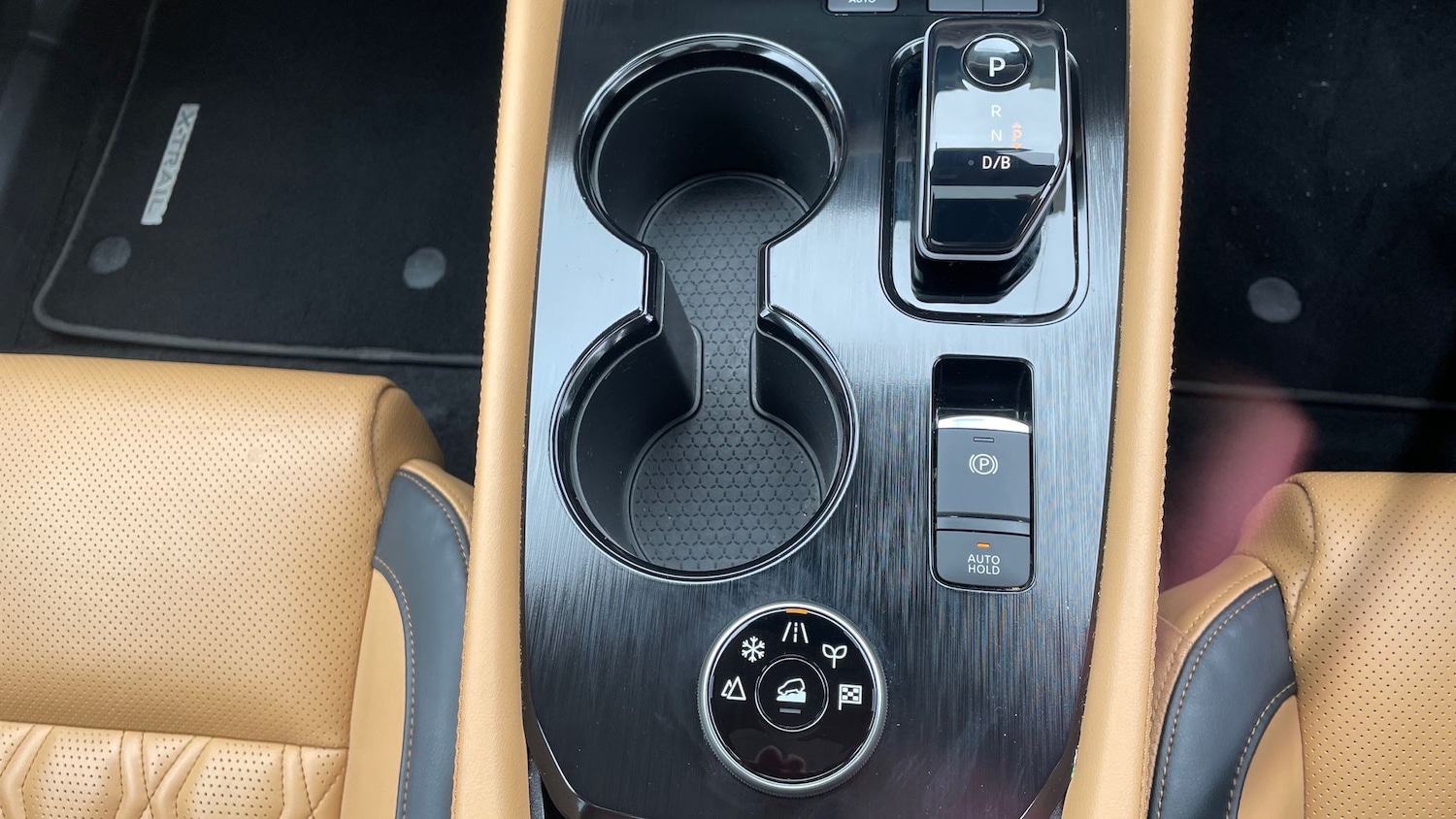 Used Nissan X-Trail 2023 for sale - 76418629: Photo 28